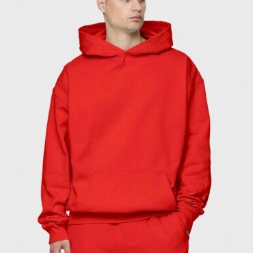 Red Tracksuit for Men – Perfect Blend of Boldness and Versatility
